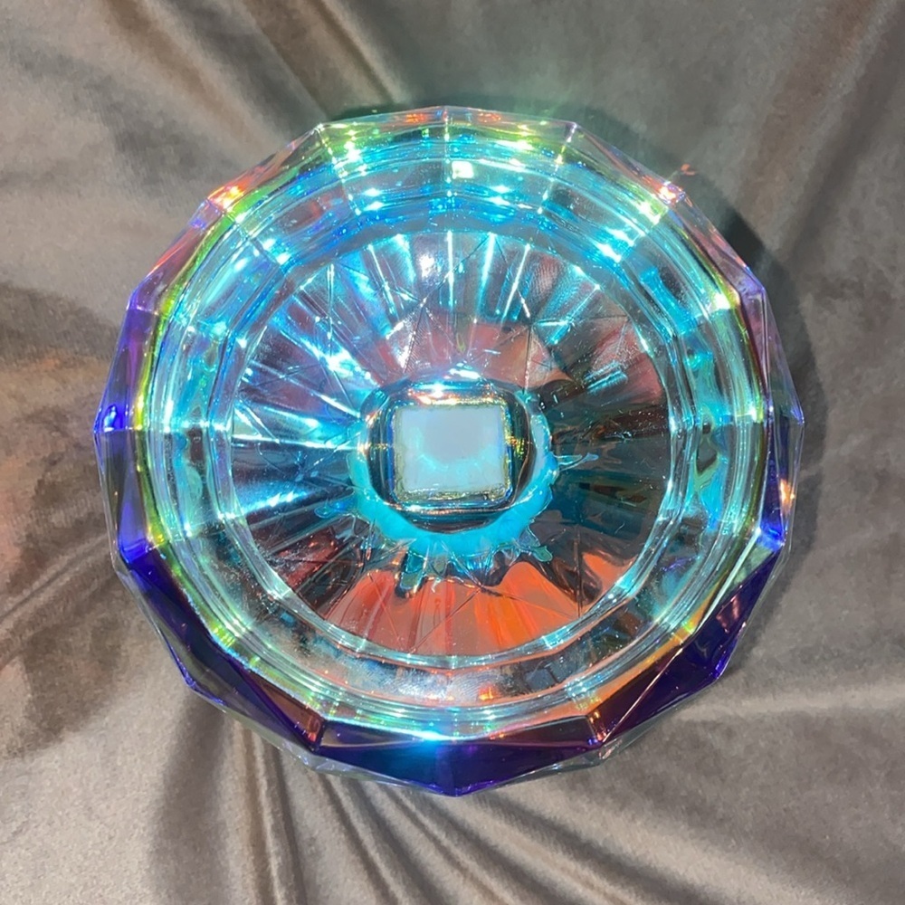 Bath & Body Works Gold and Iridescent Candle Holder - Picture 4 of 7